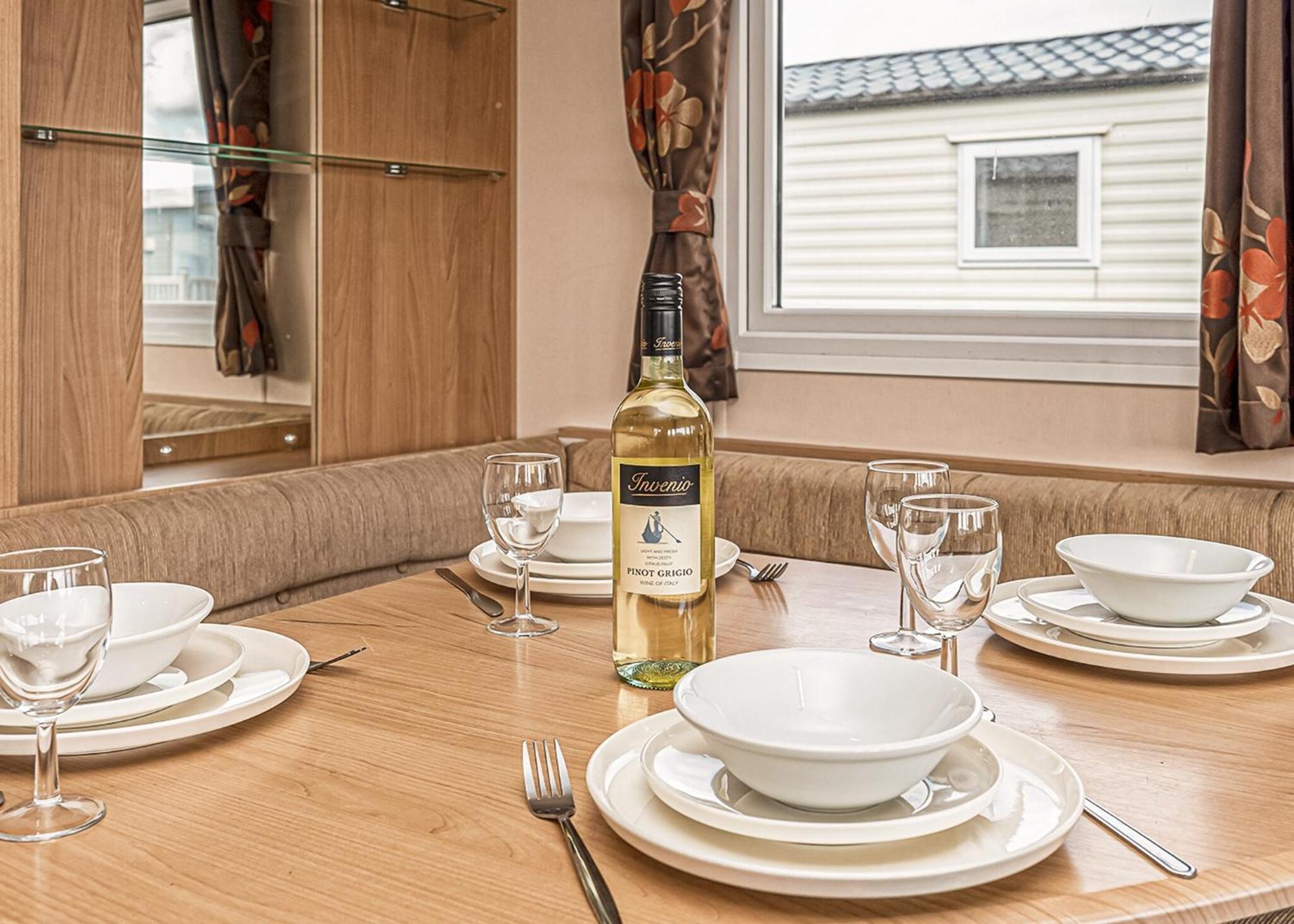 Lyons Manor House Hotel Мерипорт Екстериор снимка